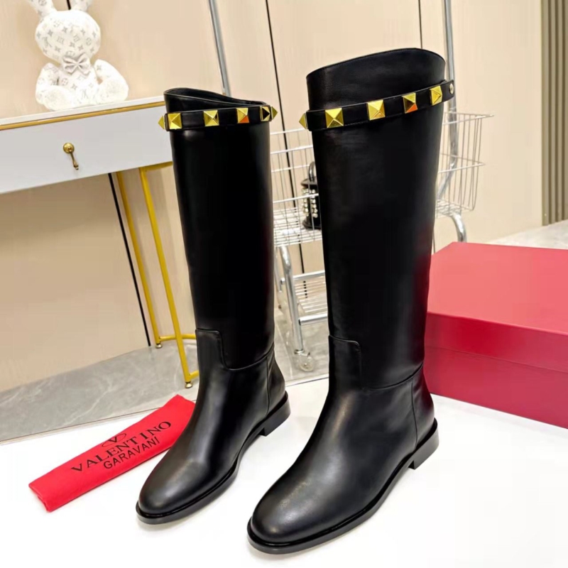 Va1e*ntin0 boots